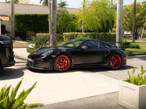 Used 2018 Porsche 911 GT2 RS RWD image 47