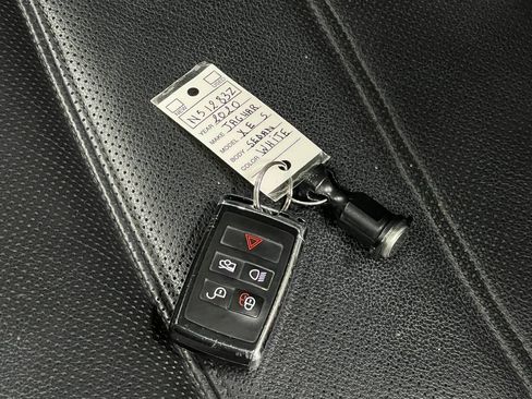 Used 2020 Jaguar XE S RWD image 38