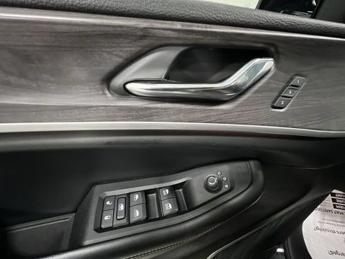 Used 2024 Jeep Grand Cherokee Limited 4xe AWD/4WD image 25