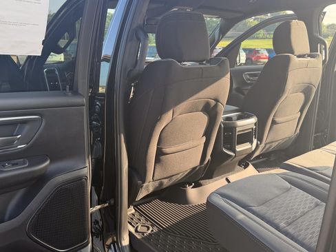 New 2026 RAM 1500 Big Horn AWD/4WD image 37