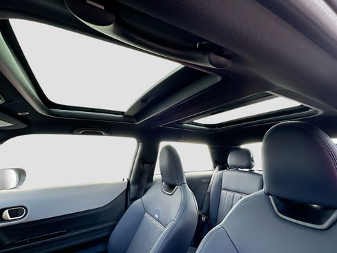 New 2026 MINI Cooper 2-Door Hardtop image 16