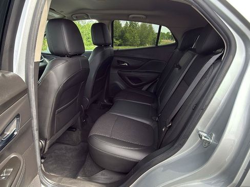 Used 2022 Buick Encore Preferred w/ Safety Package AWD/4WD image 22
