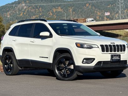 Used 2019 Jeep Cherokee Latitude Plus