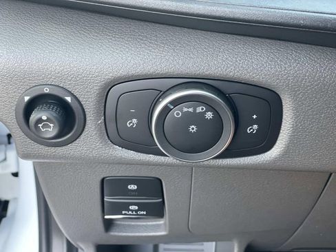 New 2025 Ford Transit 250 Low Roof image 14