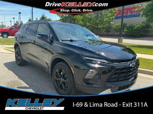Used 2024 Chevrolet Blazer LT w/ Midnight/Sport Edition FWD image 1