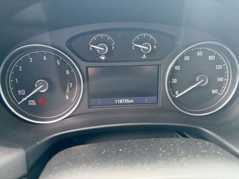 Used 2020 Buick Enclave Essence w/ Sound and Sites Package FWD image 12