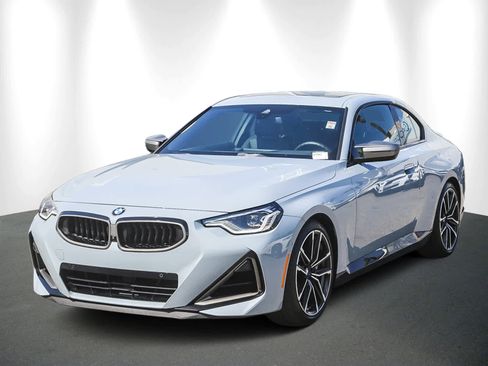Used 2024 BMW M240i Coupe image 3