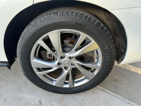 Used 2015 INFINITI QX60 FWD w/ Deluxe Touring Package image 39