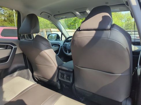 Used 2024 Toyota RAV4 Adventure image 23