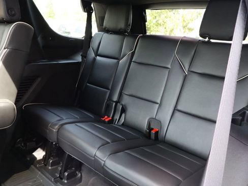 Used 2024 Cadillac Escalade Sport w/ Touring Package AWD/4WD image 11