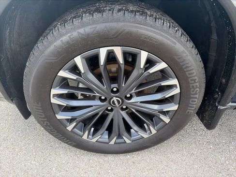 Used 2026 Nissan Rogue Platinum w/ Platinum Premium Package AWD/4WD image 10
