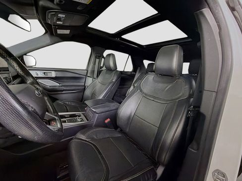 Used 2020 Ford Explorer ST w/ Premium Technology Package AWD/4WD image 13