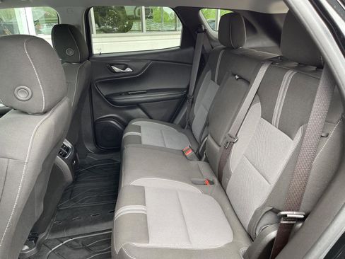 Used 2024 Chevrolet Blazer LT w/ Convenience Package FWD image 36