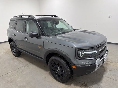 New 2025 Ford Bronco Sport Badlands image 3