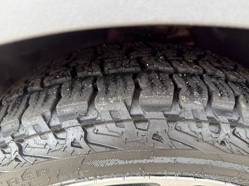 Used 2020 Lincoln Nautilus Reserve image 28