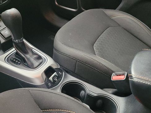 Used 2018 Jeep Compass Sport w/ Tech Group AWD/4WD image 26