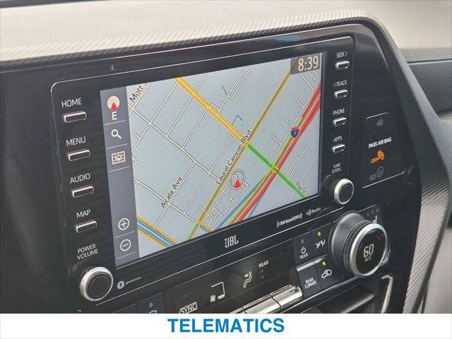 Used 2021 Toyota Highlander XSE FWD image 18