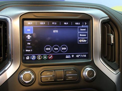 Used 2019 GMC Sierra 1500 SLT w/ SLT Premium Plus Package AWD/4WD image 27