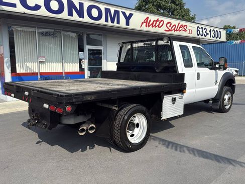 Used 2016 Ford F550 4x4 SuperCab Super Duty image 3