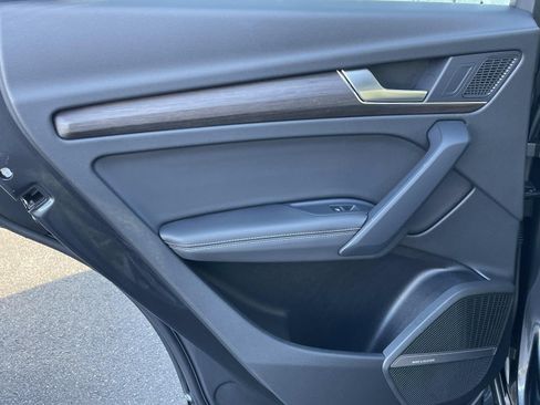 Certified 2024 Audi Q5 2.0T Premium Plus image 11