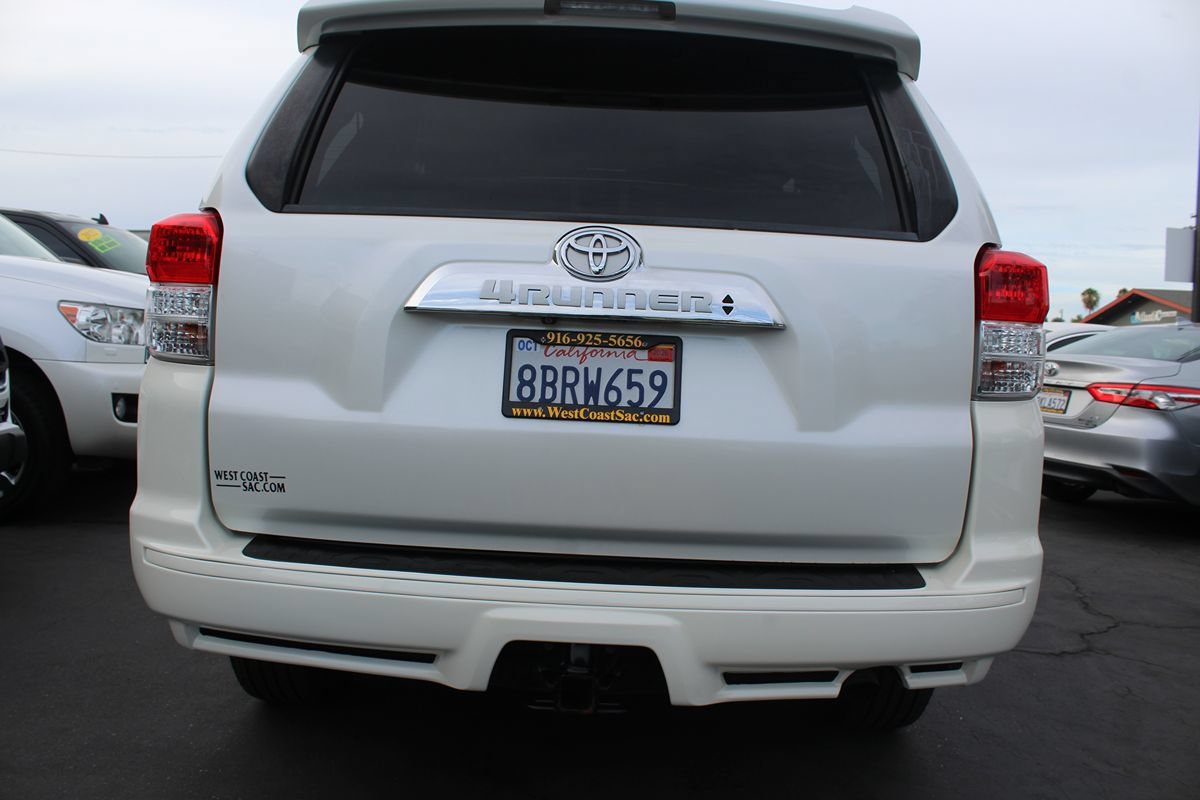Used 2013 Toyota 4Runner Limited RWD image 17