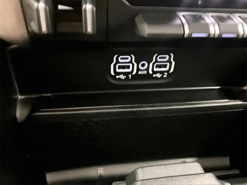 Used 2021 RAM 1500 Laramie image 26