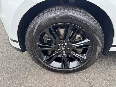 Used 2023 Land Rover Range Rover Velar R-Dynamic S image 27