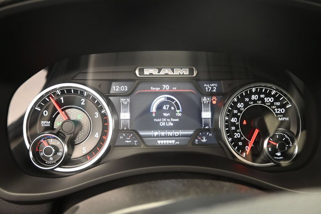 Used 2023 RAM 2500 Laramie AWD/4WD image 14