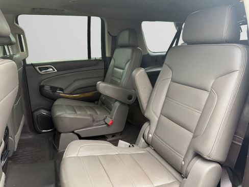 Used 2017 GMC Yukon XL Denali w/ Open Road Package AWD/4WD image 12