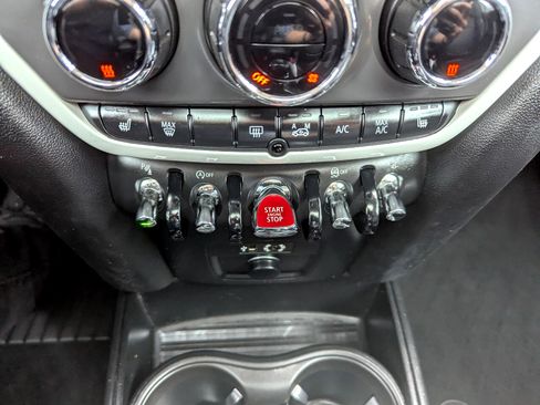 Used 2017 MINI Cooper Countryman S image 25