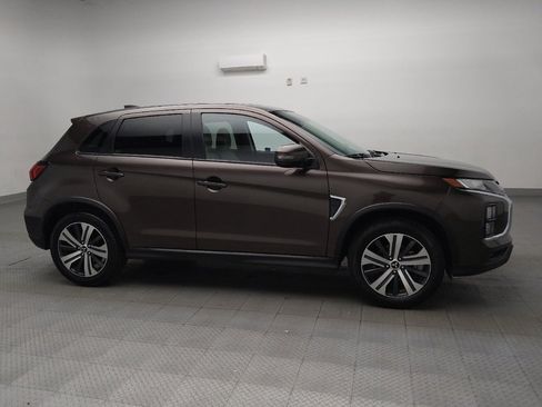 Used 2021 Mitsubishi Outlander Sport SE image 11