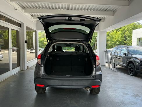 Used 2022 Honda HR-V LX image 19