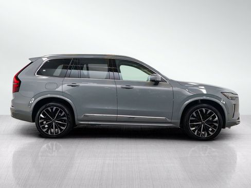 Used 2026 Volvo XC90 B6 Plus AWD/4WD image 6