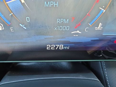 Certified 2026 Chevrolet Equinox LT w/ Convenience Package II FWD image 9
