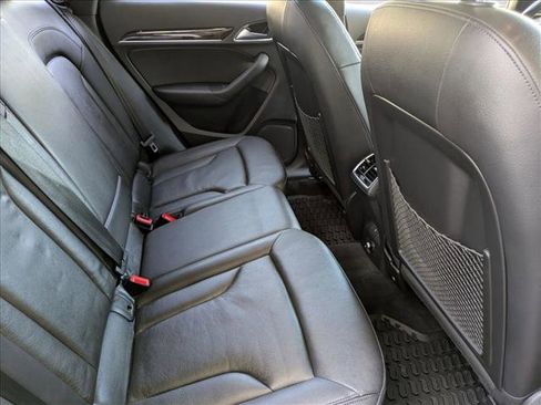 Used 2017 Audi Q3 2.0T Premium Plus FWD image 19