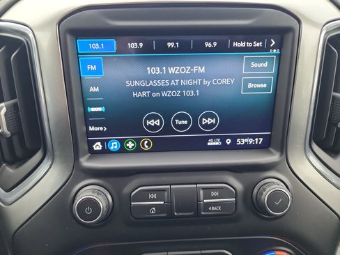 Used 2021 Chevrolet Silverado 2500 LT w/ All Star Edition image 17