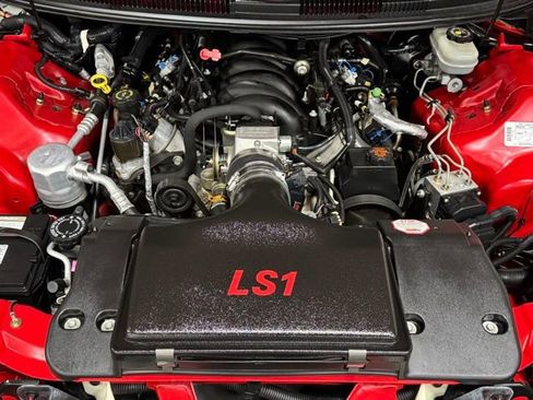 Used 1998 Chevrolet Camaro Z28 w/ Preferred Equipment Group 2 RWD image 27