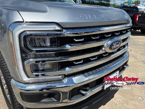 Used 2024 Ford F350 Lariat w/ Chrome Package AWD/4WD image 4