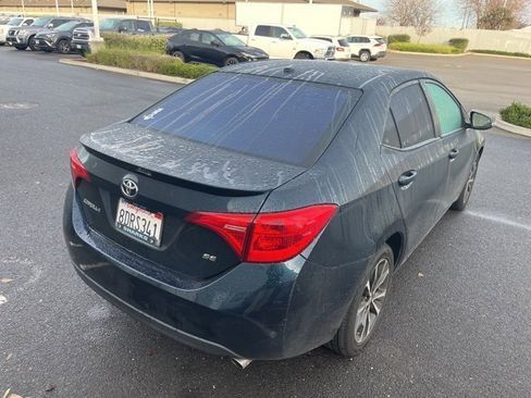 Used 2017 Toyota Corolla SE image 5