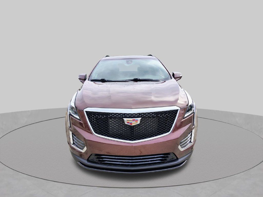 Used 2023 Cadillac XT5 Sportv AWD/4WD image 3