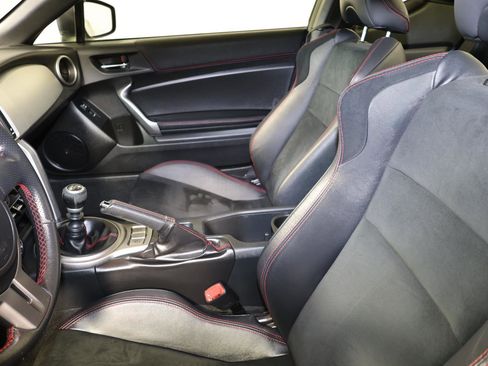 Used 2014 Subaru BRZ Limited RWD image 20