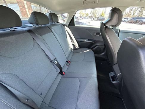 Certified 2025 Kia K4 LXS image 18
