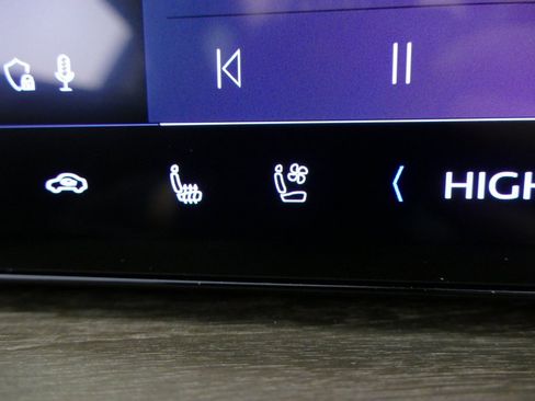 New 2025 Audi Q5 Prestige image 20