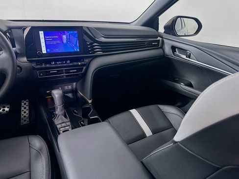 Certified 2026 Toyota Camry SE w/ Convenience Package FWD image 23