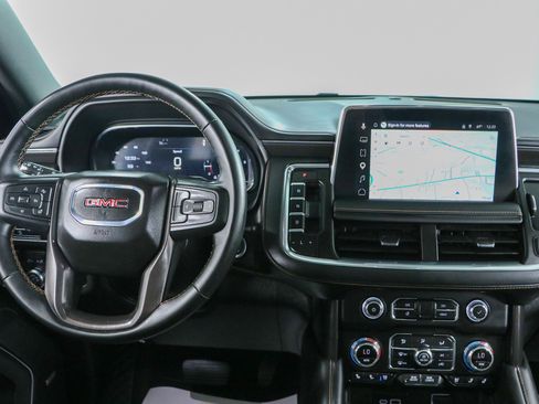 Used 2024 GMC Yukon AT4 AWD/4WD image 18