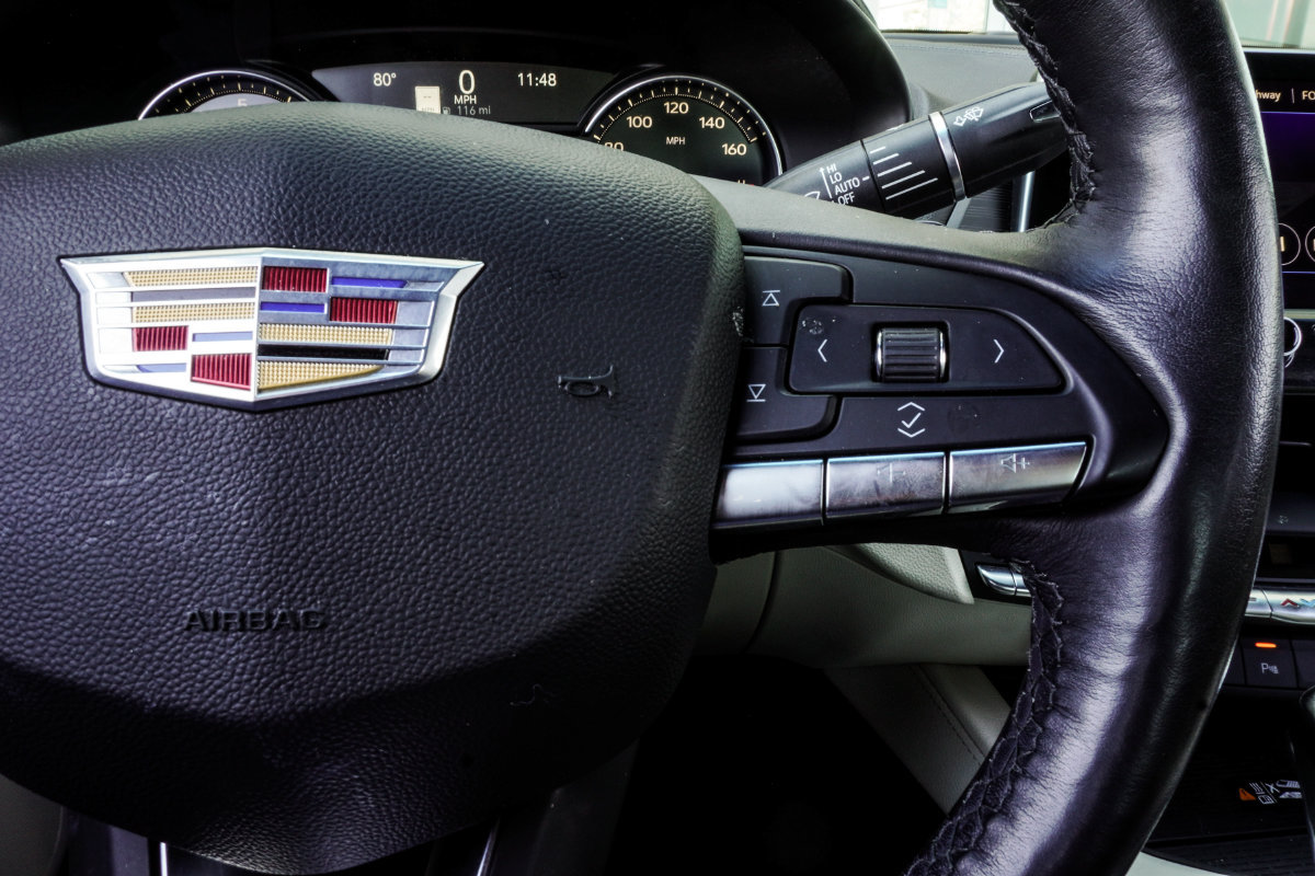 Used 2021 Cadillac CT4 Premium Luxury RWD image 29