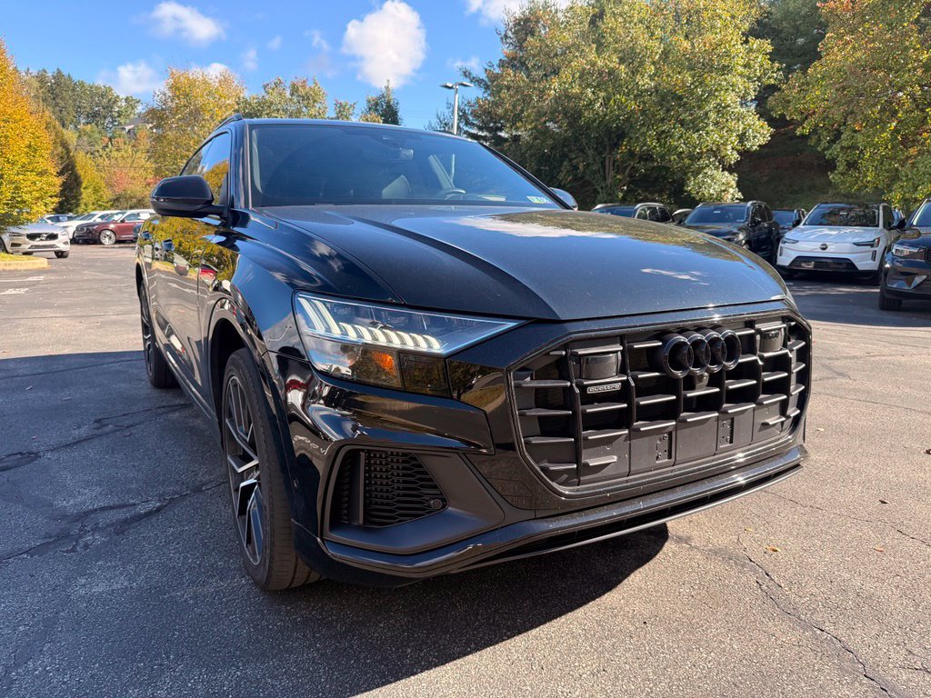 Used 2023 Audi Q8 Prestige AWD/4WD image 3