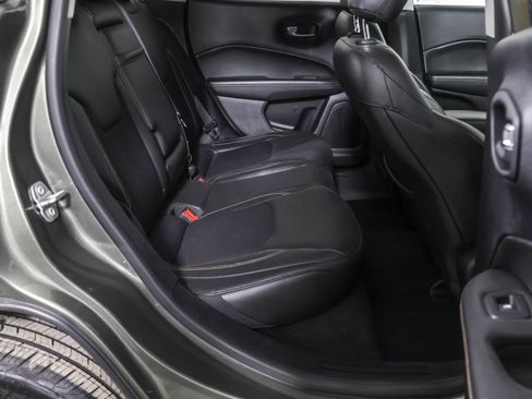 Used 2018 Jeep Compass Latitude w/ Popular Equipment Group image 42