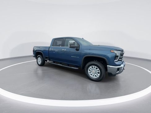New 2026 Chevrolet Silverado 2500 LTZ image 2