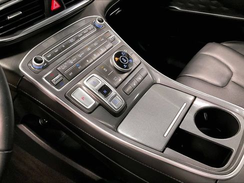 Used 2023 Hyundai Santa Fe SEL w/ Premium Package AWD/4WD image 19